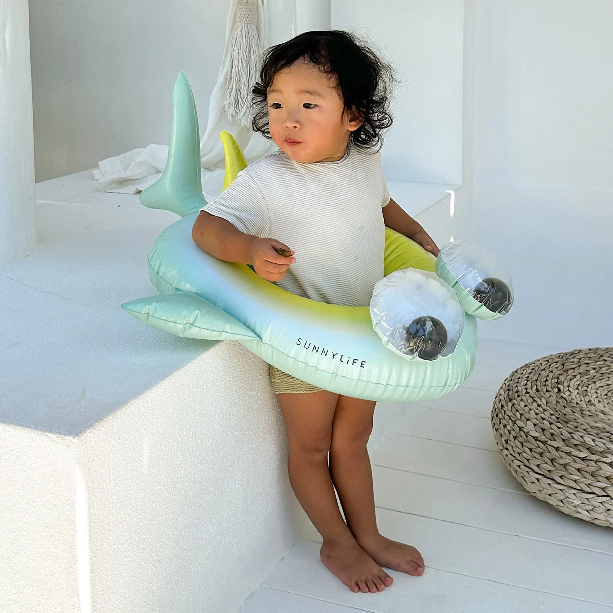 SUNNYLiFE Kids Pool Ring Salty The Shark Multi