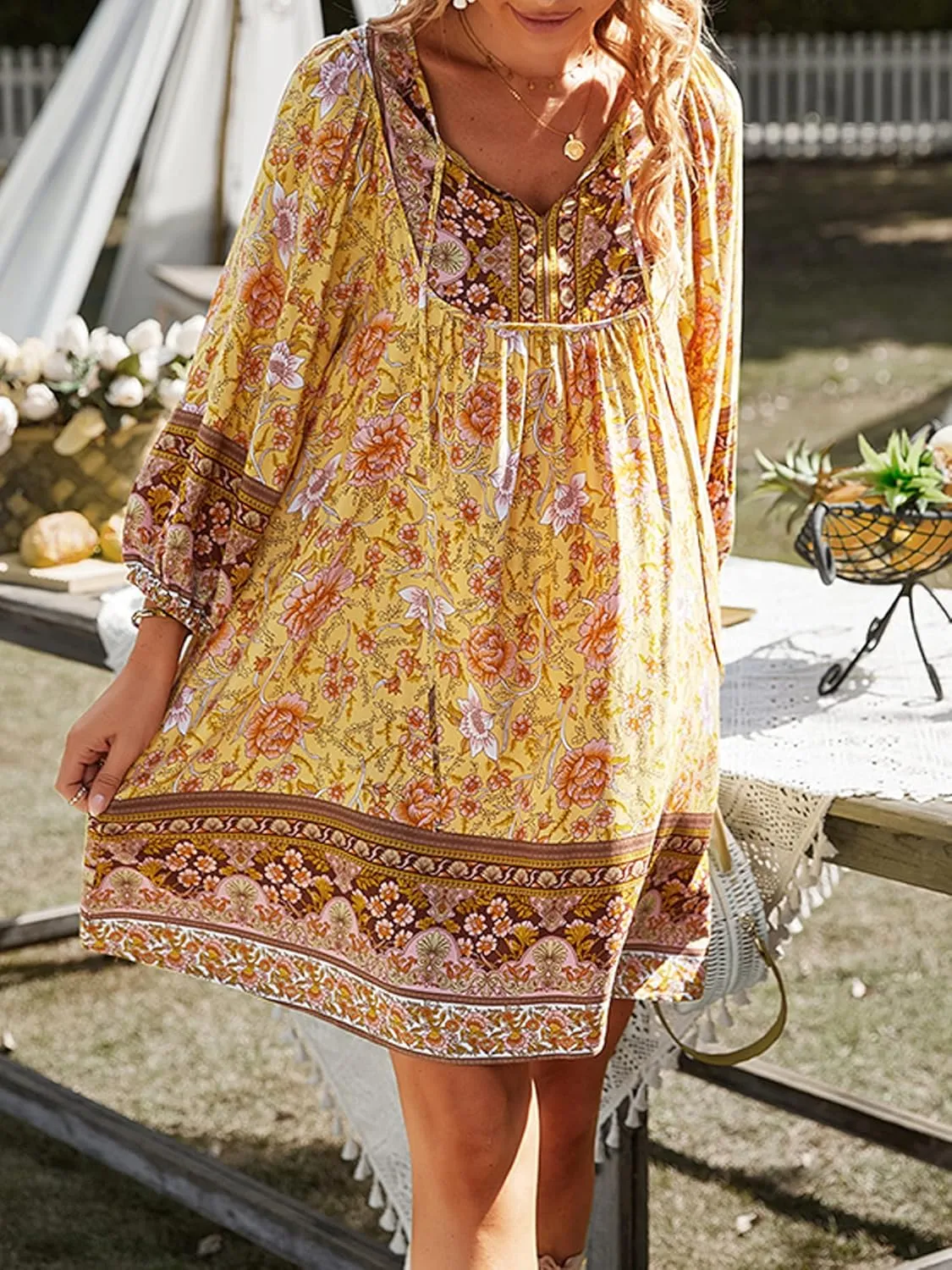 Women Casual Spring Summer Dresses V Neck 3/4 Long Sleeve Ruffle Floral Flowy Boho Babydoll Mini Short Beach Dress