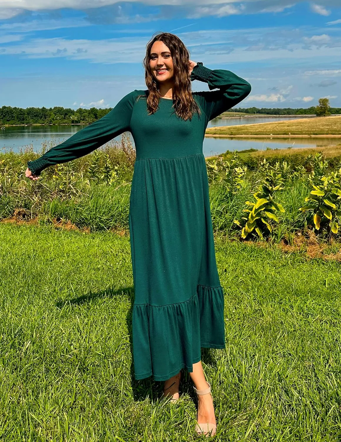 ZESICA Women's Spring Long Sleeve Dress 2025 Crewneck Casual Loose Pleated Tiered Swing Midi Dresses with Pockets